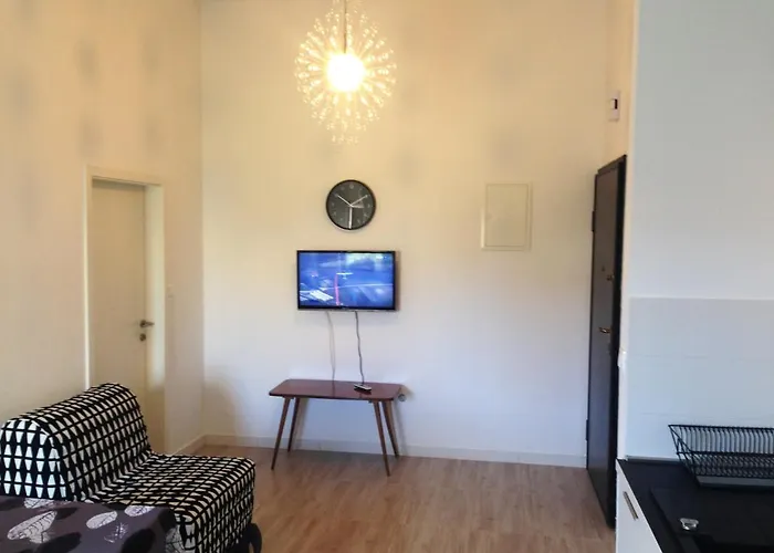 Two-bedroom Grandica ביוגראד נה מורו